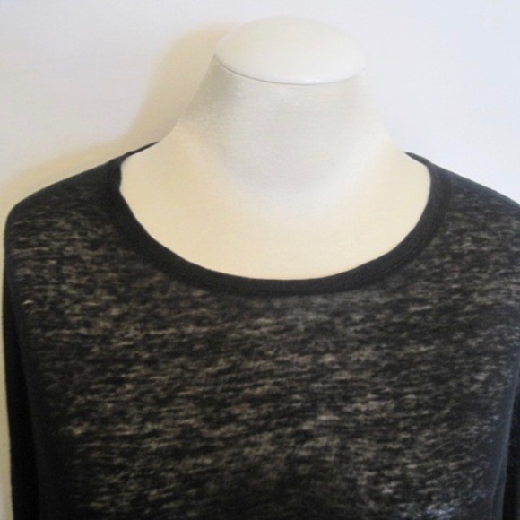 Vince Long Sleeve Linen Top - Picture 5 of 10